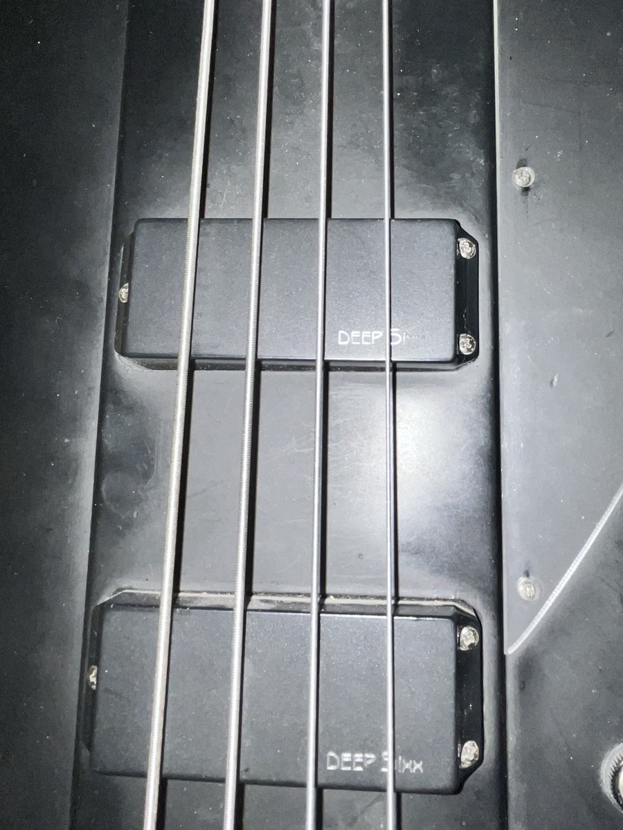 Epiphone Blackbird Bass Electric Guitar 4-String Solid Body Right