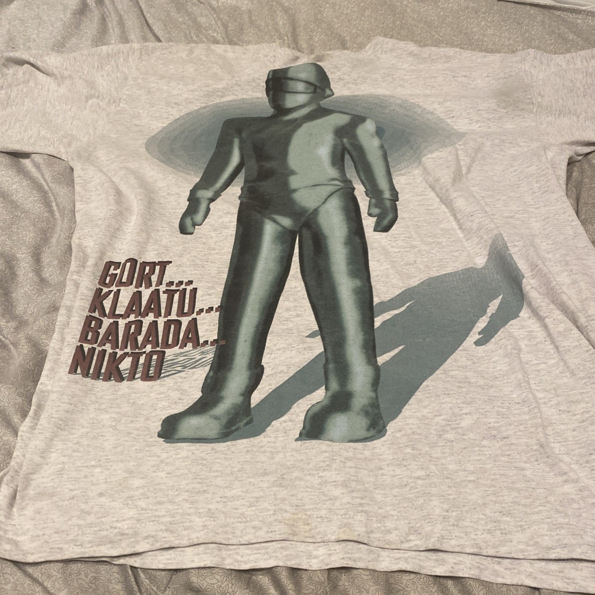 Vintage The Day The Earth Stood Still Movie Promo T-shirt 1995 XL 