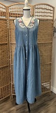 Vintage Denim Womens Dress Button Floral , Studs Embroidery Detail Size Medium