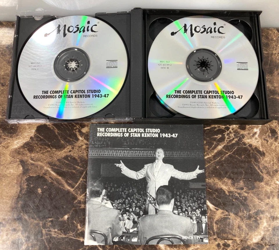 The Complete Capitol Studio Recordings of Stan Kenton 1943-47 DISCS 1-4 ONLY Foto 2 de 4