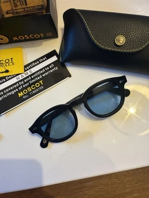 Lunettes De Soleil Moscot Monture Noir Verre Bleu Sky - Photo 1/4