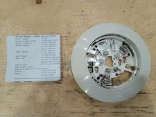 SURPLUS NEW System Sensor B402BA Smoke Detector Base – Oil and Gas
