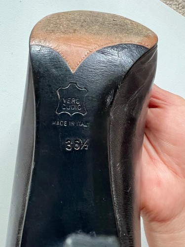 YSL Paris Black and Gray Leather, Heels 3 ½ N - Picture 8 of 15
