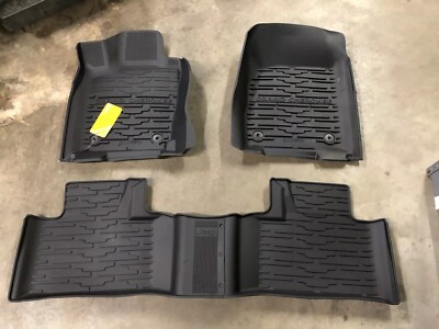 6MJ08TX7AB - Carpet Clip 2018-2026 Jeep - Mopar® E - Foto 4