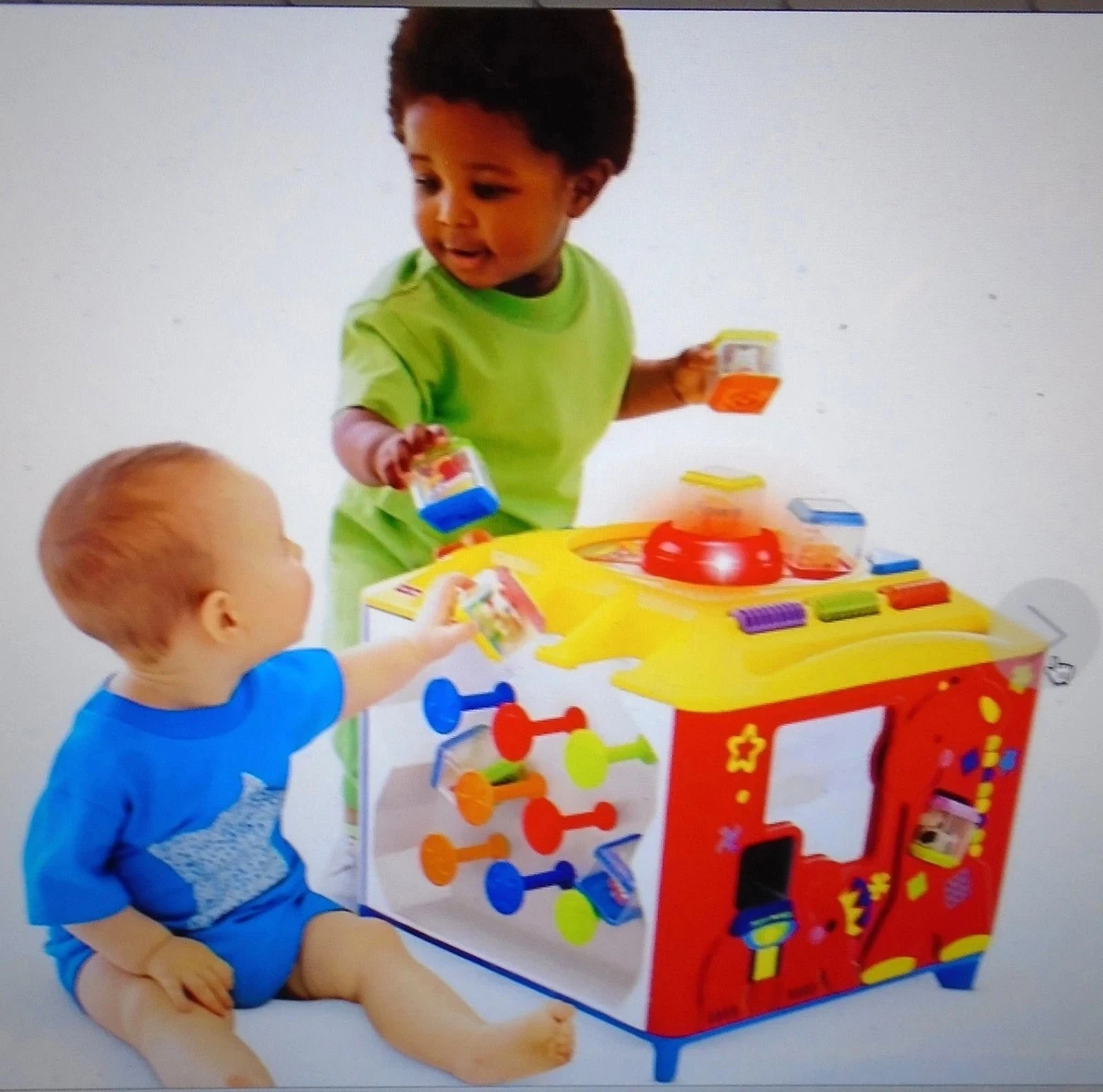 Fisher price outlet incrediblock activity center