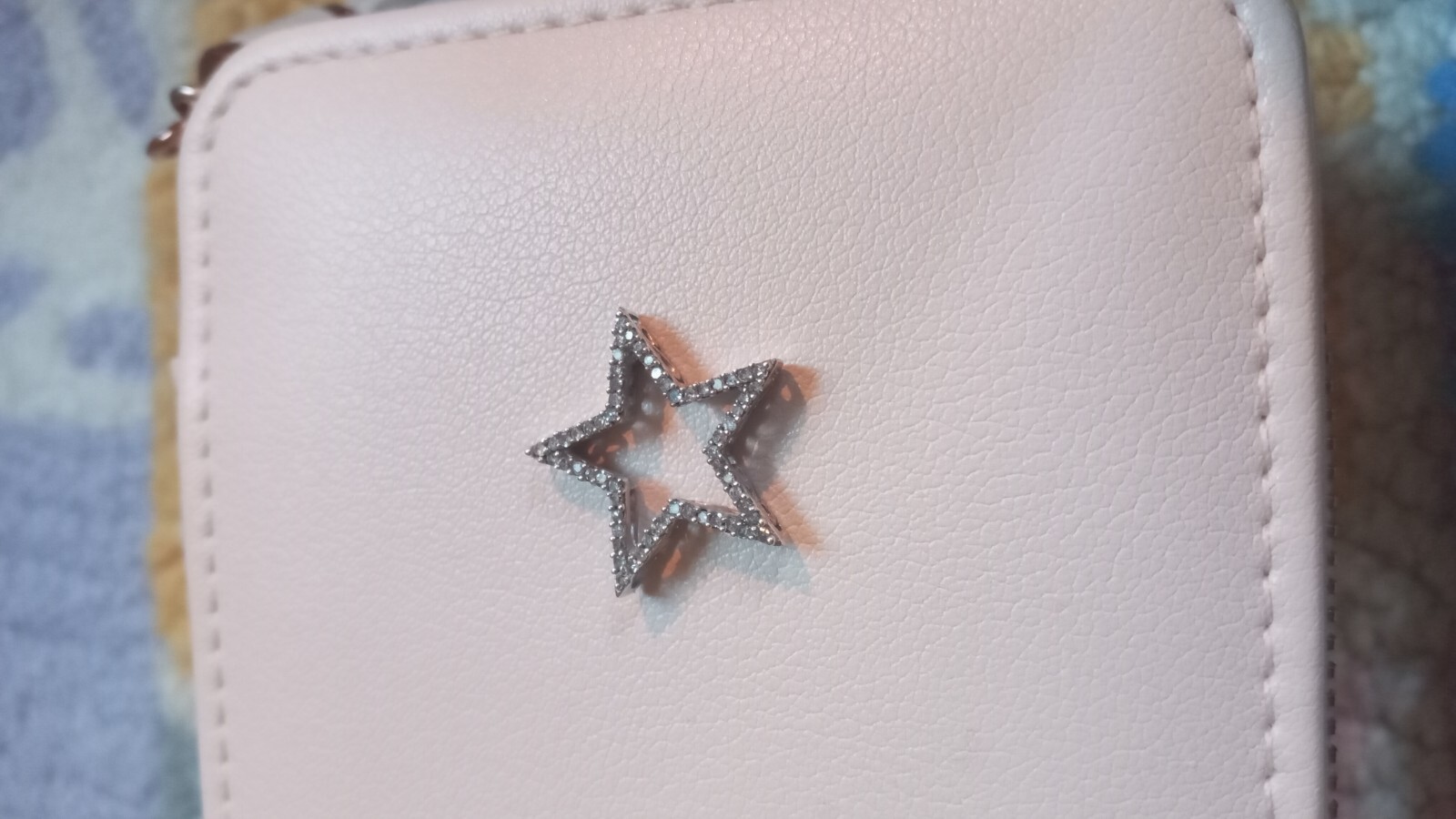 Macy's 10k White Gold 1/4 ctw Diamond Star Pendant - image 1