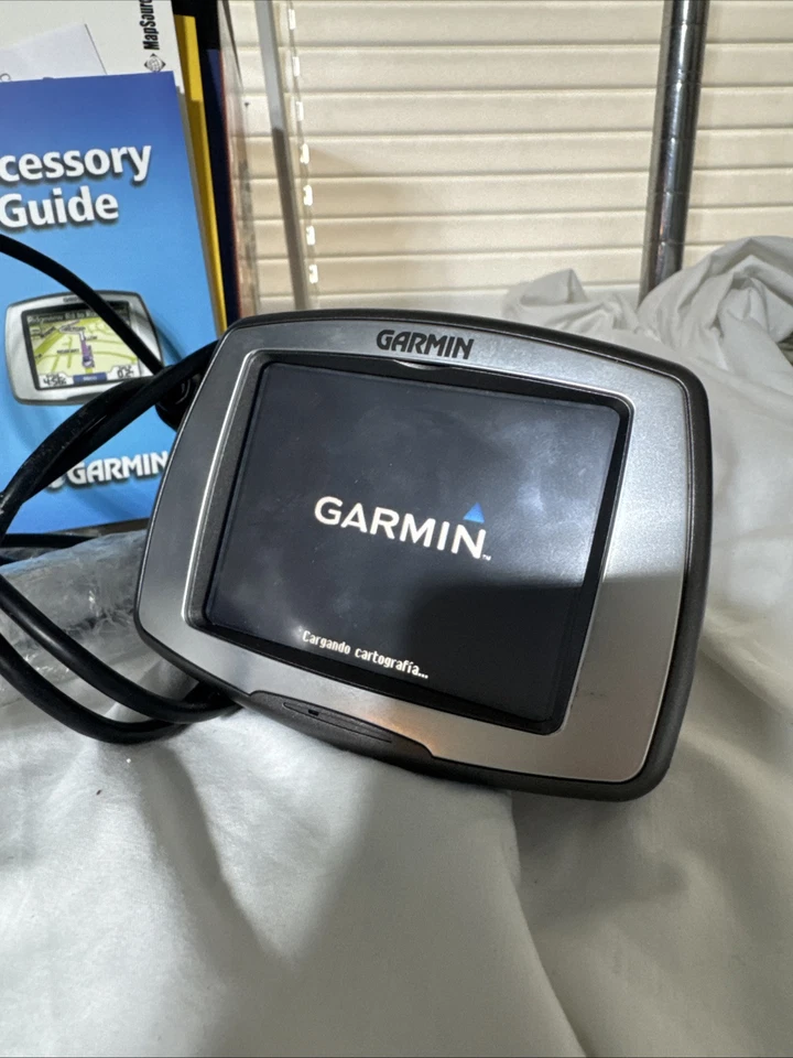 Sistema de navegación automotriz Garmin StreetPilot C550 + accesorios montables Foto 3 de 4