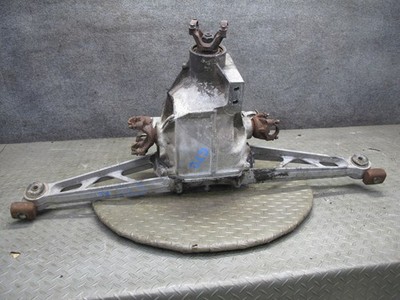 84-87 CHEVROLET CORVETTE C4 M/T REAR DIFFERENTIAL CARRIER LSD 3.07 RATIO OEM