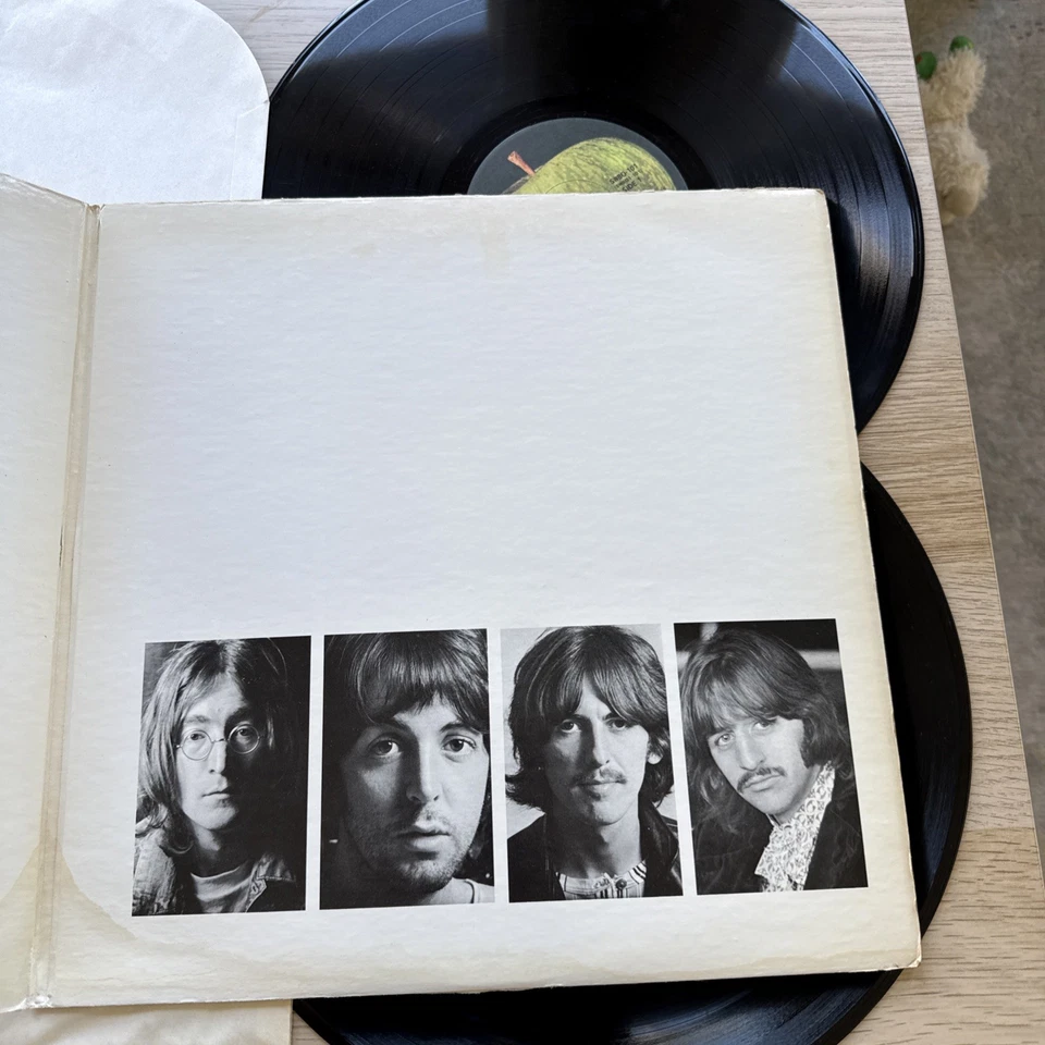 Beatles White Album 1968 US Pressing 2LP 🍏Apple Records OG Serial #2568347 Foto 4 de 4