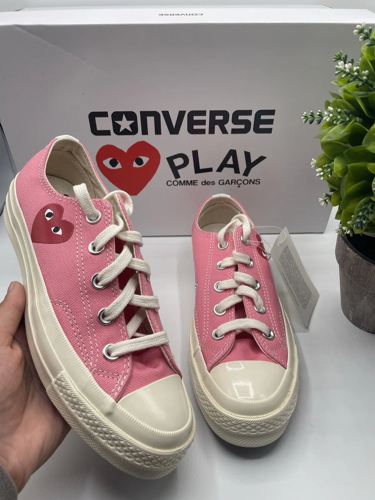 Converse Comme des Garçons taglia 4 UK Comme Small Heart LT PREZZO AL PUBBLICO £ 150