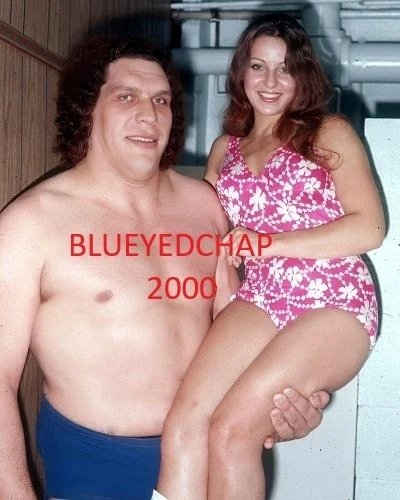 ANDRE THE GIANT & RACHEL DUBOIS WRESTLER 8 X 10 WRESTLING PHOTO NWA WWF - Image 1 of 1