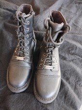 Harley-Davidson  Womens Leather Motorcycle Boots, Size 5 Medium, Model D87026