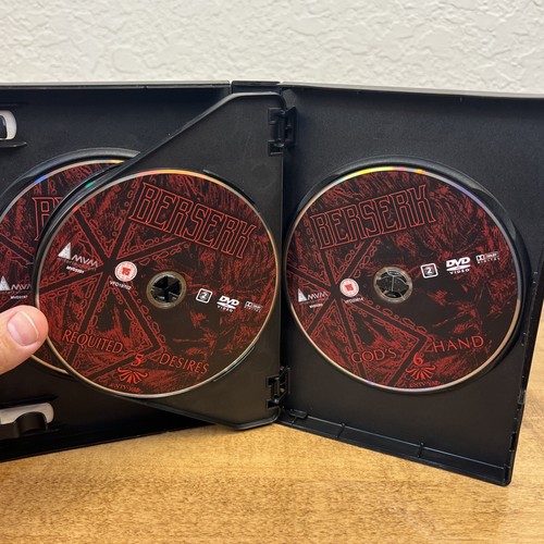 BERSERK Complete Collection Box Of War DVD 6 Disc Set - Picture 8 of 15