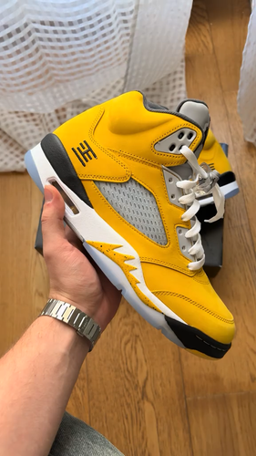 Air Jordan 5 Retro “Tokyo 23 Varsity Maize” [IO3372-700] - New & Original 🧾✅ - Video 1 di 1