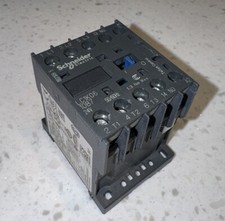 Schneider Electric LC1K0610B7 Relay