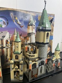 Harry Potter and the Sorcerer&rsquo;s Stone HOGWARTS CASTLE 4709 LEGO Set Box & Manual