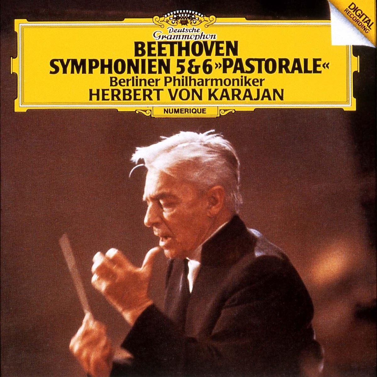 【中古】 Symphony No．5－Spotlight on Beethoven ,Karajan 71beurTz2qL._UF1000,1000_QL80_.jpg