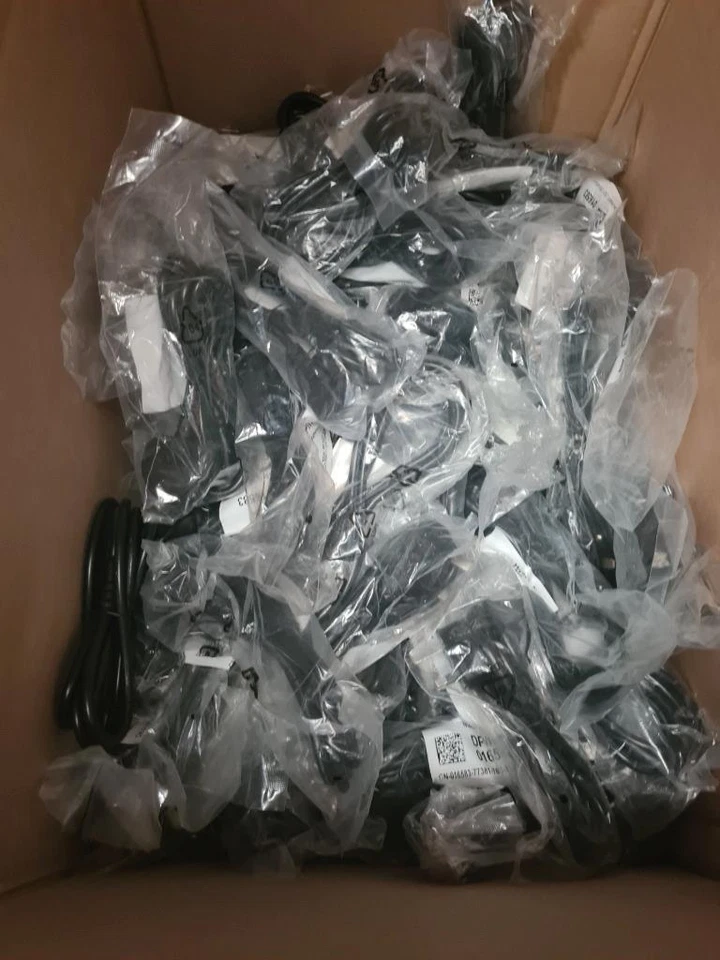 Job Lot of 50 Kettle Leads 1.8m IEC Mains C13 UK 3 Pin Power Lead Cable Plug - Image 2 of 4