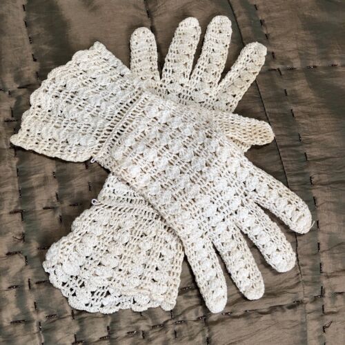 2-PAIR VTG 1950s Gloves *LACEY HAND-CROCHET & Butter-Soft LAMBSKIN LEATHER - Picture 2 of 9