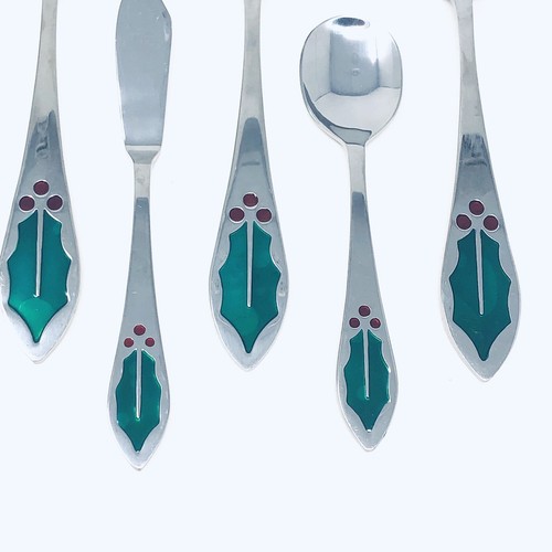 Cambridge Stainless Holly Christmas Holiday Berries Set of 5 Serving Set - Picture 7 of 9