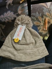 Cat  Jack Toddler Gray Beanie Fleece Lined Winter Hat With Ball 12-24 Months