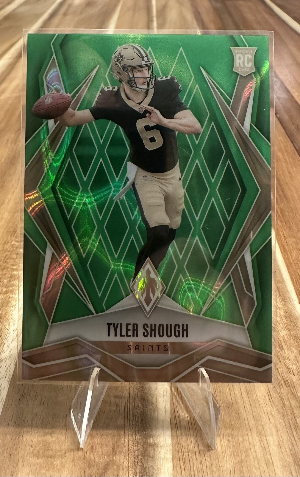 2025 Panini Phoenix -Rookies Tyler Shough #169 Lime Green Lava (RC) /225 SAINTS 