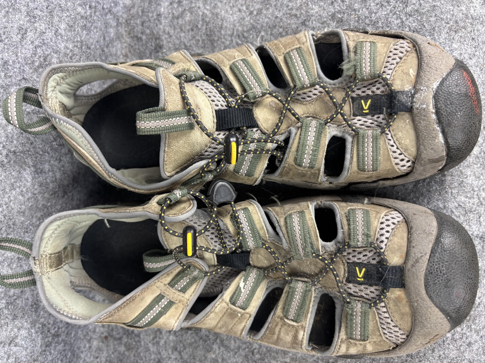 Scarpe Keen Newport H2 uomo taglia 10 marrone verde outdoor escursionismo sandali punta