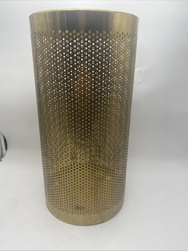 Cesta de residuos de latón FrontGate aprox 20” x 10” MCM de colección hecha en Italia Foto 4 de 4