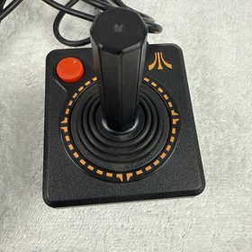 Atari Flashback 2 Classic Game Console 40 Built in Games 2 Controllers