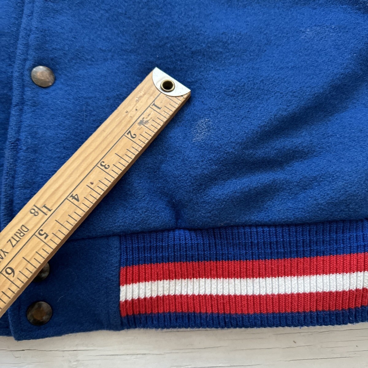 Vintage 90s Nike NBA Philadelphia 76ers Sixers Leather Vintage 90s Nike NBA Philadelphia 76ers Sixers Leather