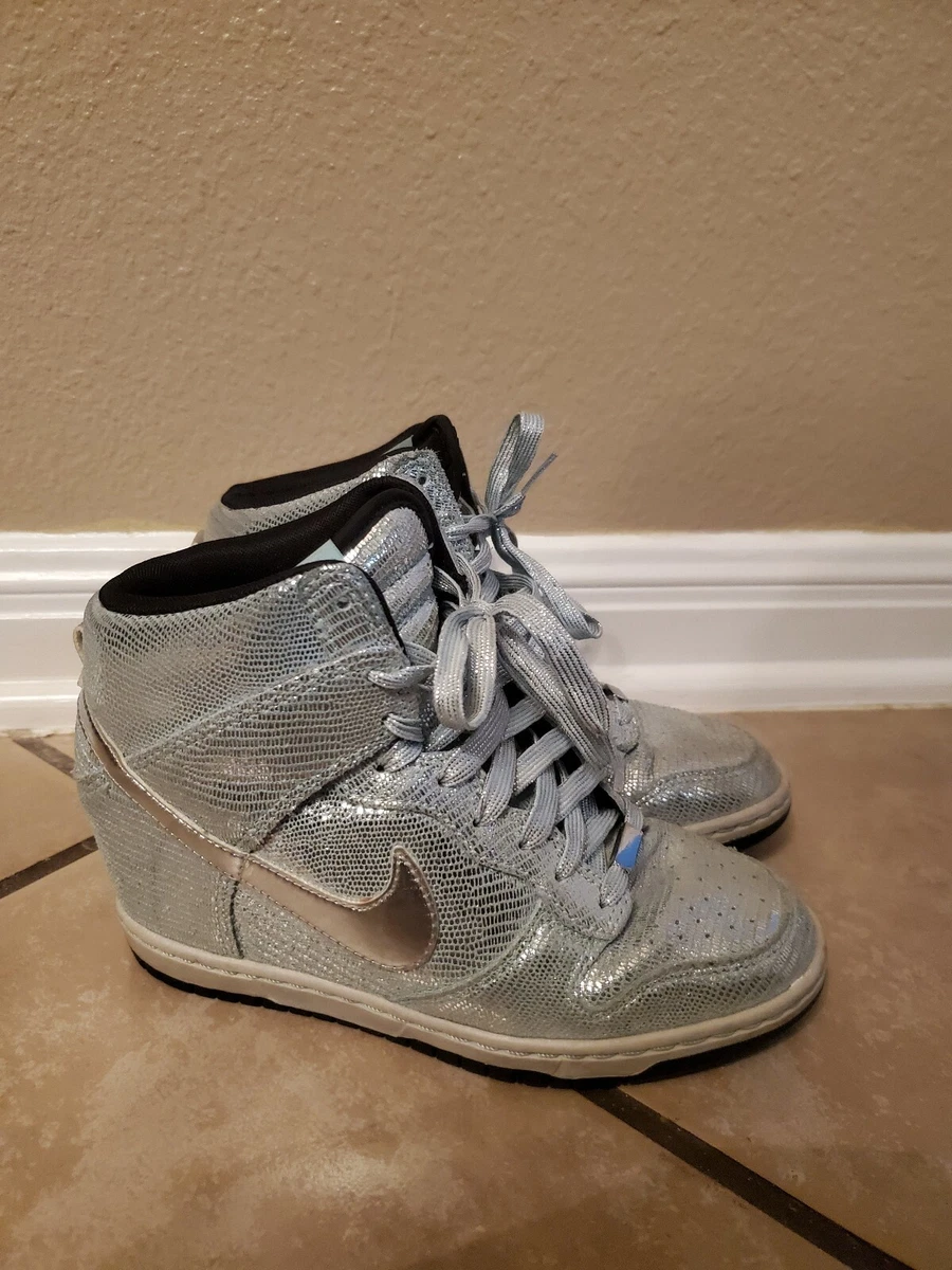 onregelmatig uitgebreid Krankzinnigheid Nike Ski High Wedge Sneaker Disco Silver RARE | eBay