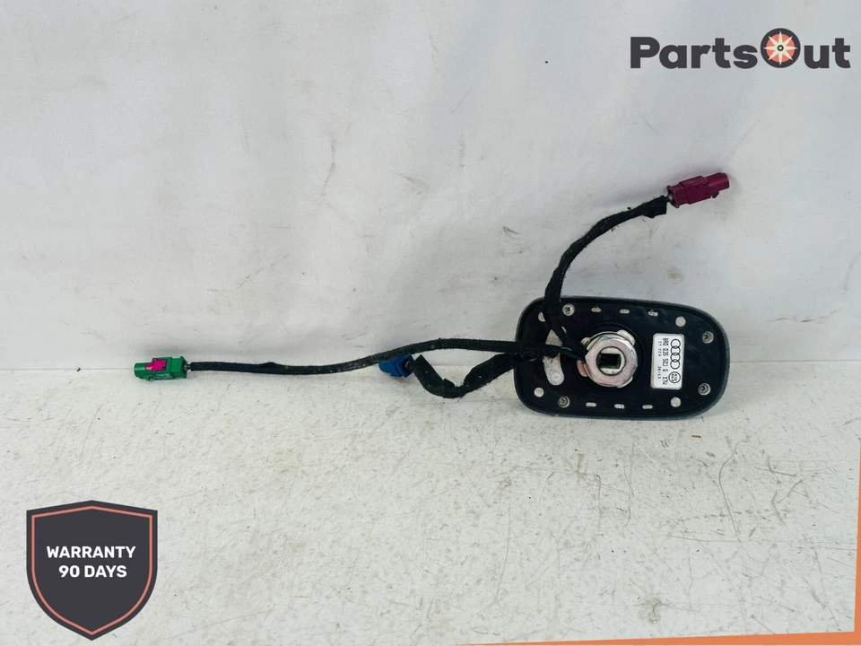 2009-2017 AUDI Q5 - Shark FIN / ROOF Antenna 8R0035503G - Изображение 4 из 4