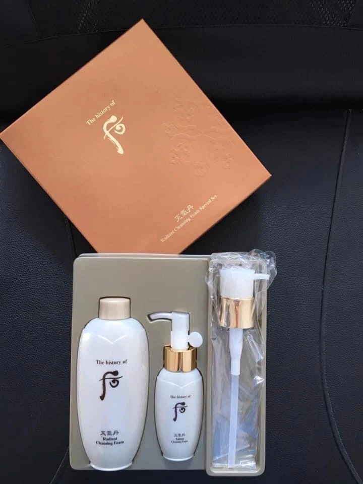 The History of Whoo Cheongidan Radiant Cleansing Foam Set (200ml+50ml) - Image 4 of 4
