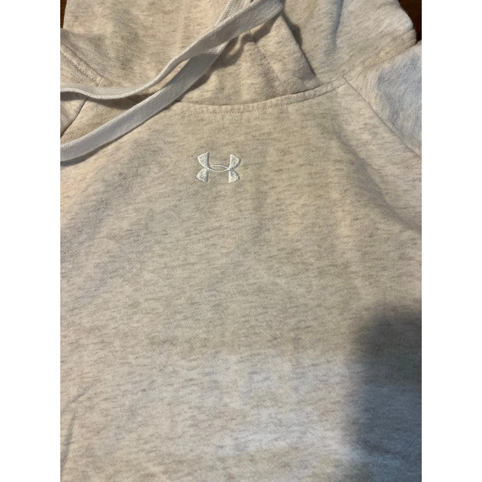 Sudadera con capucha Under Armour para mujer talla grande Foto 3 de 4