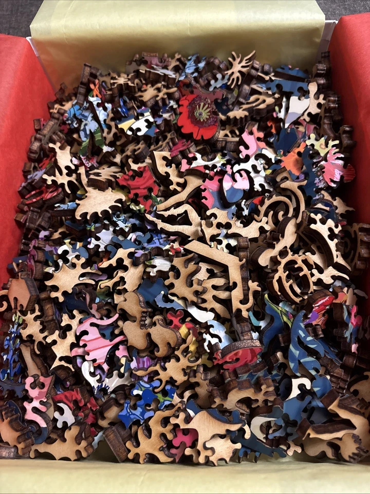 Liberty Wooden Puzzles 569 Pieces, ABUNDANCE, Sarah Gentry, Complete - Immagine 4 di 4