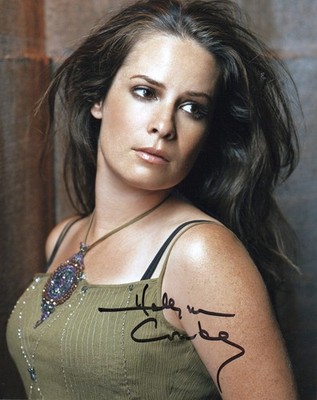 HOLLY MARIE COMBS SIGNIERTES FOTO (2) BEZAUBERT