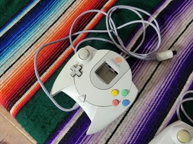 2 Sega Dreamcast Controller HKT-7700 White