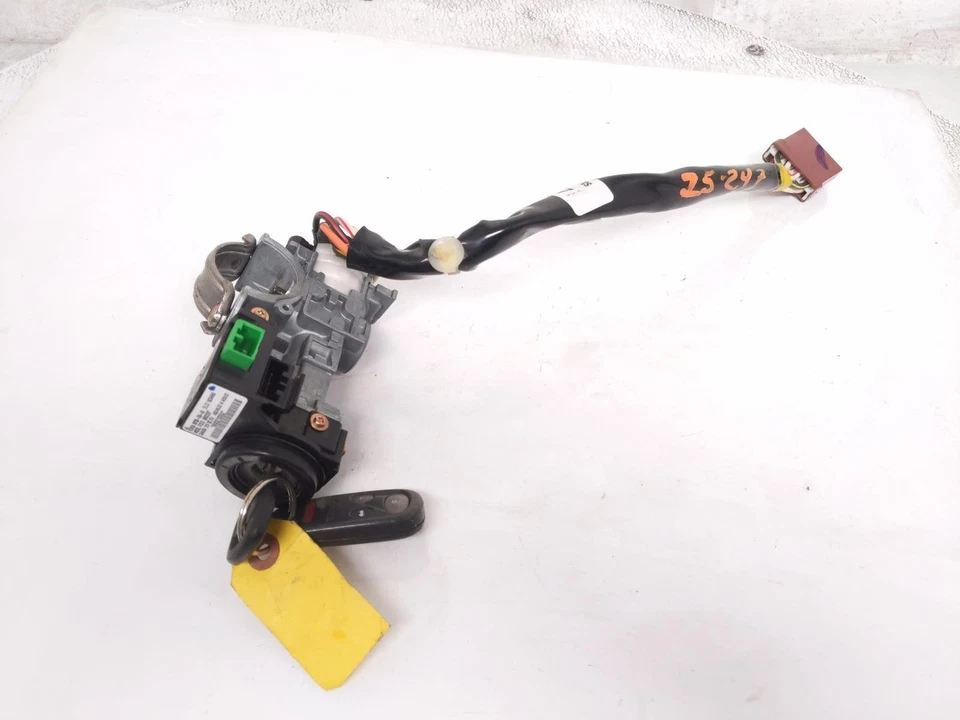 2000-2003 Honda S2000 Ignition Switch W/Key & Trans Mod - 06350-S2a-A01za - Image 2 of 4