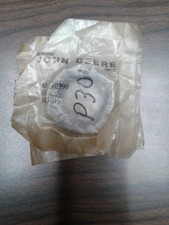 AR40398 John Deere Seal