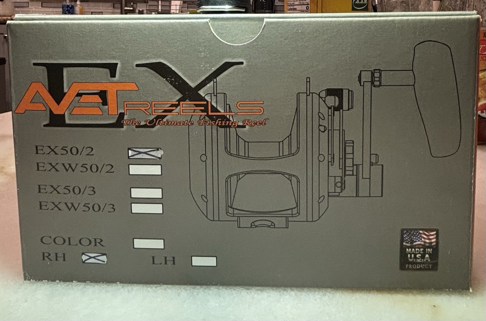 Avet EX50/2 Speed/Right-Hand /Gear ratio: H-3.2:1 L-1.3:1 