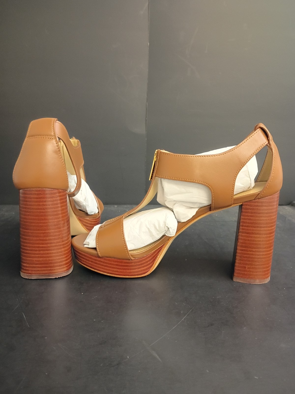 Michael Kors Women's Berkley Mid Sandal, Brown w/Gold Accents, size 9.5 NWOB thumbnail 4