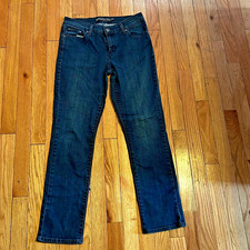 Levi's Women's Demi Curve Slim Leg Dark Wash Denim Jeans Size 8/29