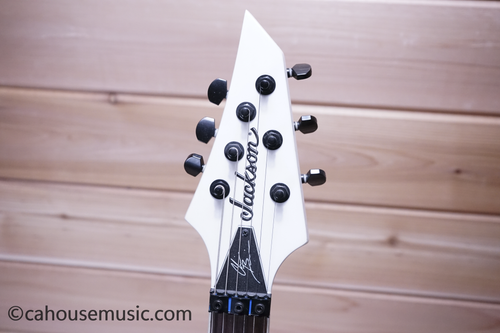 Jackson Pro Series Signature Chris Broderick Soloist 6 Electric Guitar Snow - Picture 10 of 11