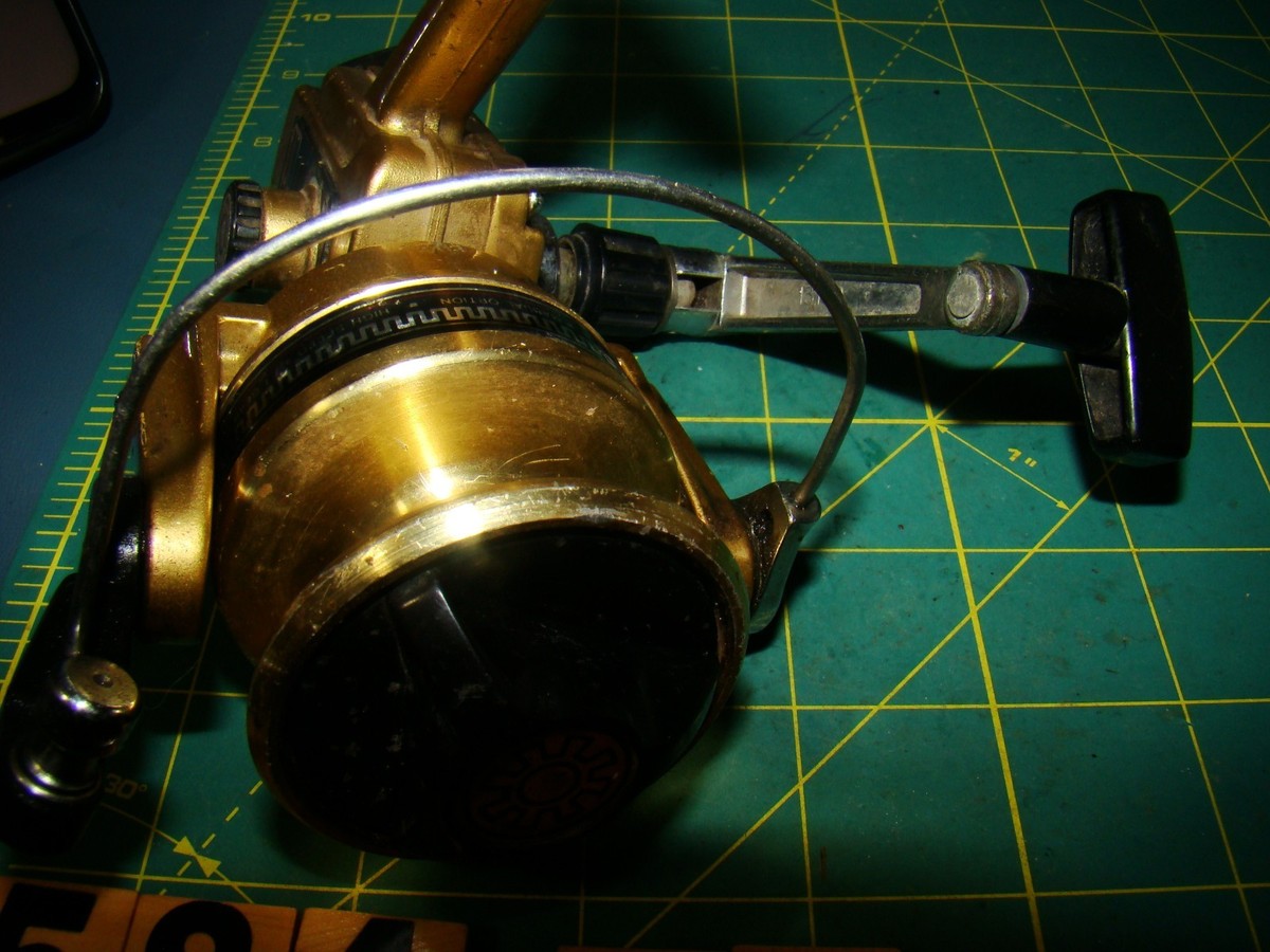 W0584 PR VINTAGE ZEBCO 5020 SPINNING FISHING REEL | eBay