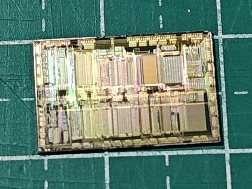 Intel A80960CA16 D2 CPU Die IC Chip Silicon Wafer Vintage Rare - 第 1/5 張圖片
