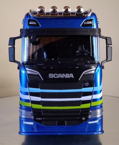 SCANIA S770 V8 1/43 BBURAGO - Imagen 8 de 8