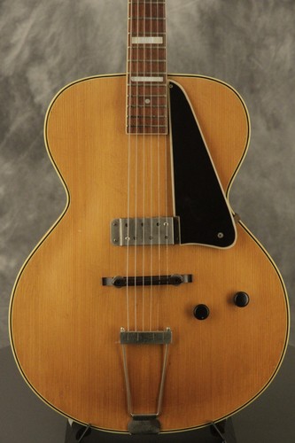 early 1940's National New Yorker electric archtop BLONDE
