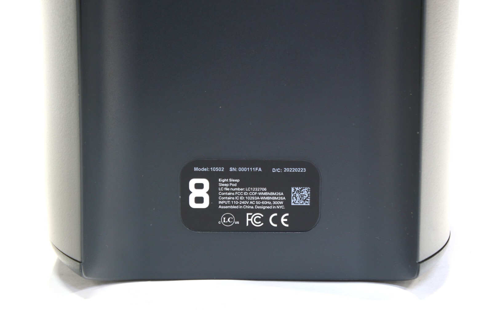 Eight Sleep Pod 2 Hub with Cali King Size Cover (72" W x 84" L) - MPN: 10502