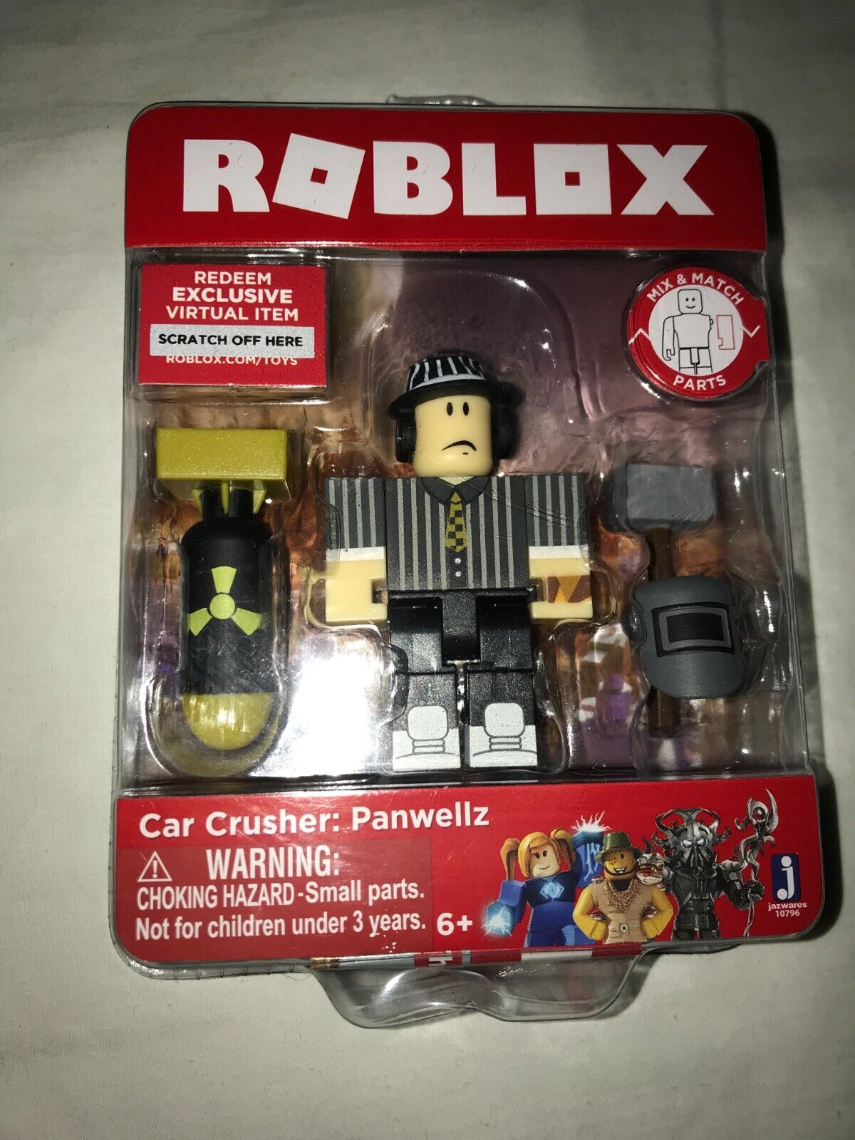  Roblox Archmage Arms Dealer Single Figure Core Pack with  Exclusive Virtual Item Code : Toys & Games