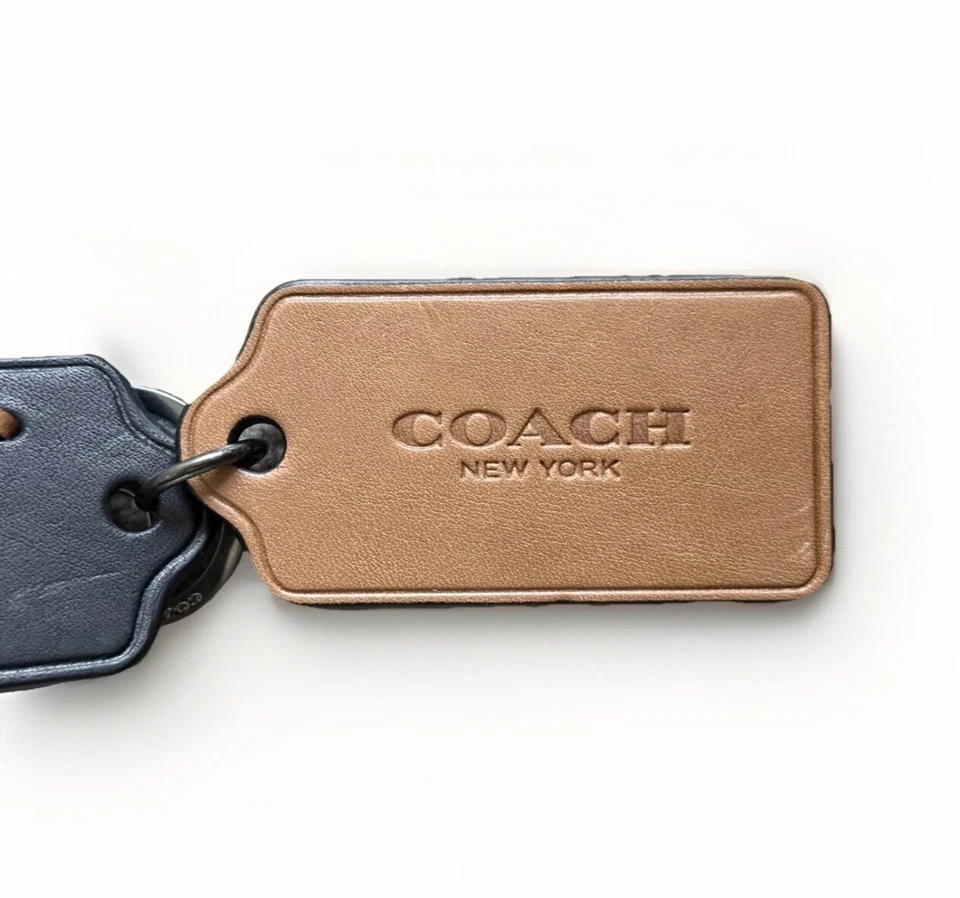 Nuevo con etiquetas Llavero Coach negro y tostado rasgado y reparación, estilo # F65039 Foto 3 de 3